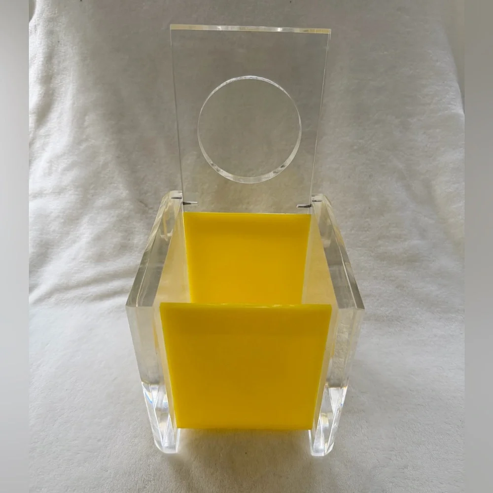 Rare Vintage L & R Enterprises MCM Lucite Yellow Clear Tissue Box Holder Lid